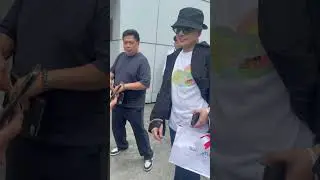 Don Matteo:Nagpapirma si John Lloyd Cruz sa mga fans