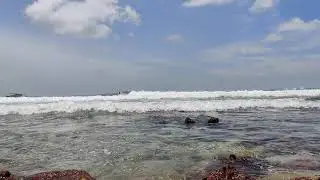 Waves in Slow Motion #Maldives #Tulusdhoo