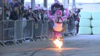 Mai Lin - Stunt Girl - Irish Motorbike and Scooter Show 2011