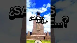 MONUMENTO A LA MITAD DEL MUNDO #ecuador #monument #construction