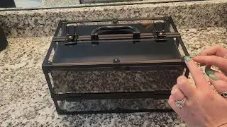 FRENESSA Portable Makeup Train Case &ndash; Transparent Acrylic Cosmetic Organizer Box