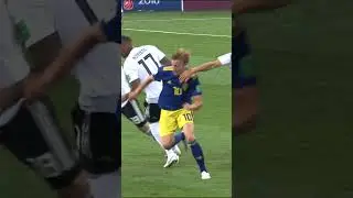 Tricky Emil Forsberg 😮&zwj;💨🇸🇪