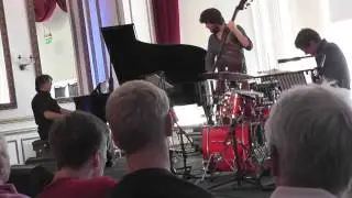 Huw Warren/Huw V Williams/Jim Black - Glyn