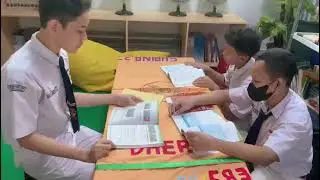work with friend in the library (recount text ) group 3 Vlll C SMPN 276 Jakarta  2022/2023