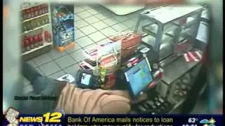 Roselle,NJ PD Are Seaching For Black Hooded Suspect Who Arm Robbed A 7-11