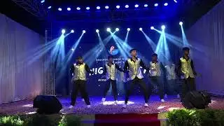 Boys Dance