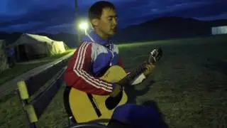 Очень красивое горловое пение.Тыва