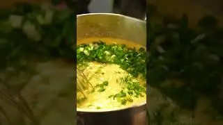 Нажористый яичный суп
