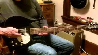 Преобразование баса Danelectro Longhorn в баритон Longhorn