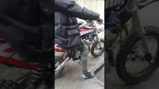 Stomp 140 Pitbike