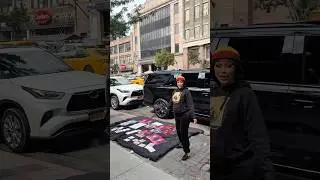 Cardi B is selling in the streets 😍😍😍 #cardib #amithedrama #cds