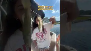 Fishing with your girlfriend be like 😂