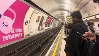 London Underground Northern Line 1995 Stock Arrives at Bank 14/11/25