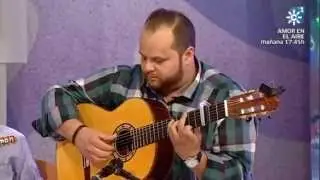 20141114 David Barrull canta Que se la lleve el aire en Menuda noche