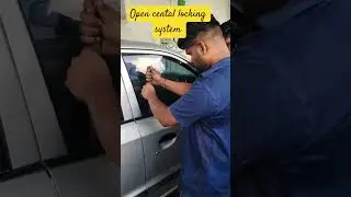 10 seconds opening door unlock santro car #youtube #youtubeshorts #youtuber #ytshorts #youtubeshort