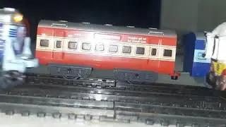 MUMBAI LOCAL HIT EXPRESS TRAIN || CENTY|| TRAIN WORLD#VIDEO 12