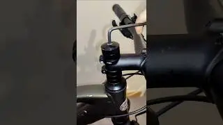 How to tighten a loose bike headset