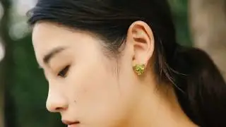 Fellala Ginkgo Leaf Stud Earrings