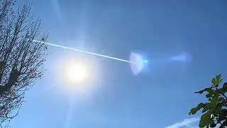 The Airplane is experimental make smoke for clouds 