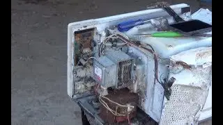 Extracting the Radioactive Material (Thorium) From a Microwave