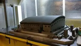 Vibration welding process Of automotive Glove box