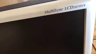 Мой старый монитор NEC MultiSync LCD2070VX