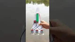 Rc motor boat with 3 motor on it #diy #dcmotor #boat