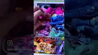 Organizing Barbie clothes #barbie #organization