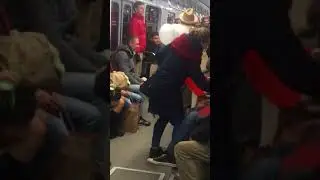 Kievde metro yolculuğu