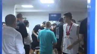 Vujo&scaron;ević ulazi u svlačionicu a Dalo i Lovernj viču ti&scaron;ina