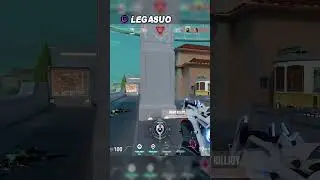 This is what happens when your teammates use comms #shorts #valorant #funny