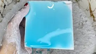 Satisfying Gym Chalk ASMR| Blue Liquid Topping💙 With Baby Powder| Squishy Stress-Relief ASMR💫
