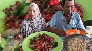 MASAKAN SEDERHANA TAPI BIKIN NEKMAT IKAN TANGIRI BUMBU RUJAH&SAMBEL KACANG,YANG BIKIN KERINGETAN