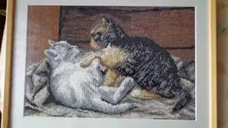 Prezentacja obrazów wykonanych haftem krzyżykowym, cross stitch