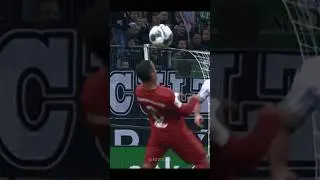 Amazing ball control🤯🤯 on chest #football #ballcontrol #skillfootball