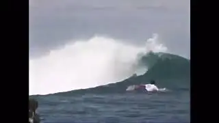 Surf - Mick Lowe x Peterson Rosa - R2 Tahiti 1999 ( edit)