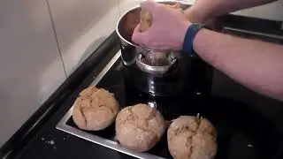 Roman der Handwerker Episode 220 Gefüllte Hackbrötchen