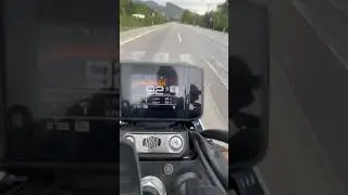 2023 yamaha xsr900 acceleration with baby wheelie🤗