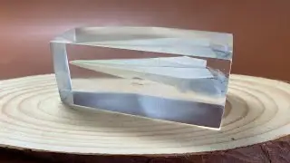 Paper airplane in epoxy resin | diorama resin | EasyDIY | epoxy resin art