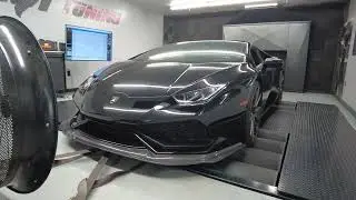 Lamborghini Huruc&aacute;n 610-4 on the dyno! // shop tour! 