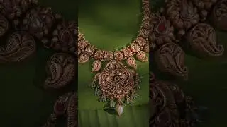 Celebrate Onam in Opulence with Antique Gold Necklace | KHEA