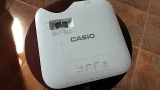 HONEST review of the Casio Hybrid Light Source Portable Projector
