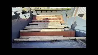Comact - Single Step Log Pusher