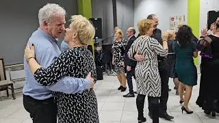 Można się WZRUSZYĆ tak ślicznie Piotr BIŃKOWSKI zatańczył z ŻONĄ 