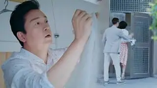 妻子帶帥氣情人回家，不料丈夫竟正在家中修窗簾，她瞬間慌了！#出轨#爱情#婚姻