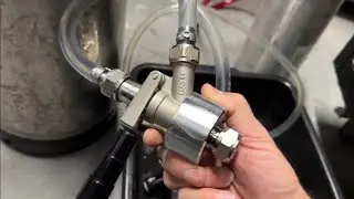 Amazing adapter for Easy Daisy Chain keg draft line cleaning!