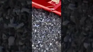 Dirt, gravel, topsoil, Ag-Rite box blades do it all. 💪