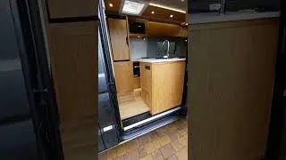 Уникальная компоновка в VW Crafter &mdash; полный обзор будет опубликован позже!