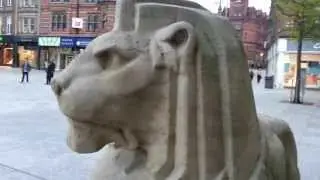 Left Lion