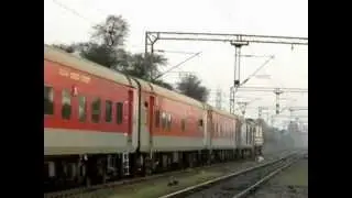 INDIAN EXPRESS Mumbai Rajdhani at slow speed  with WAP5 30031.AVI